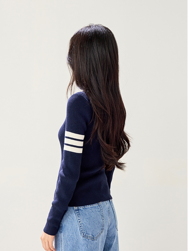 Autumn knitted sweater inside the ride tops for women