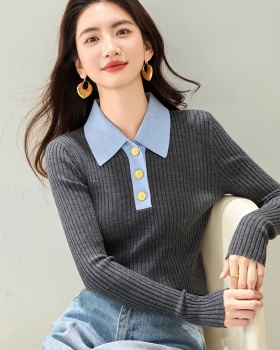 Modern sweater