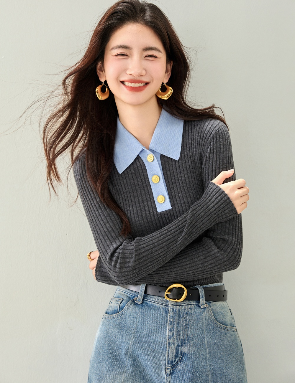 Modern sweater