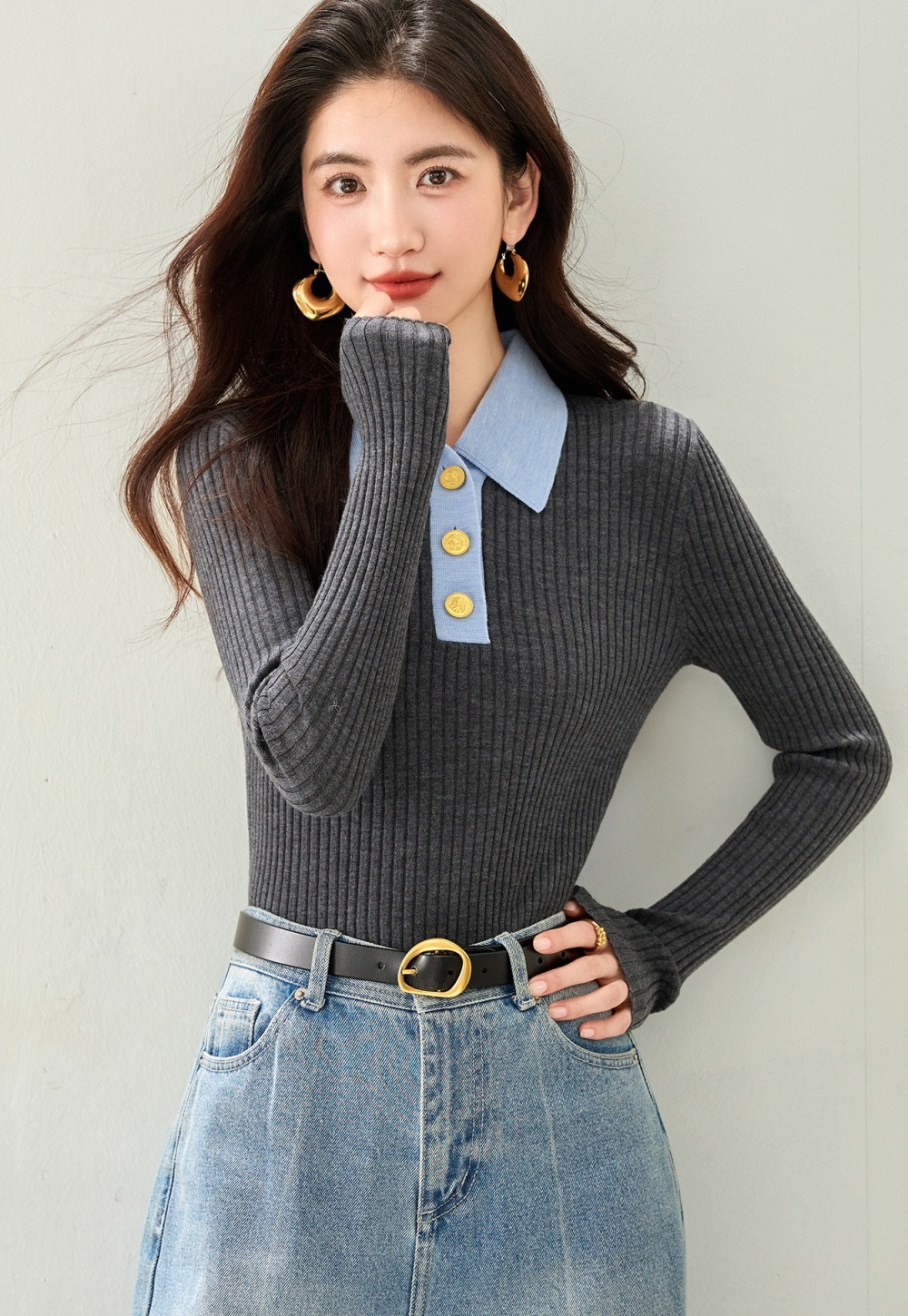 Modern sweater