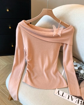 Long sleeve sloping shoulder autumn and winter tops for women