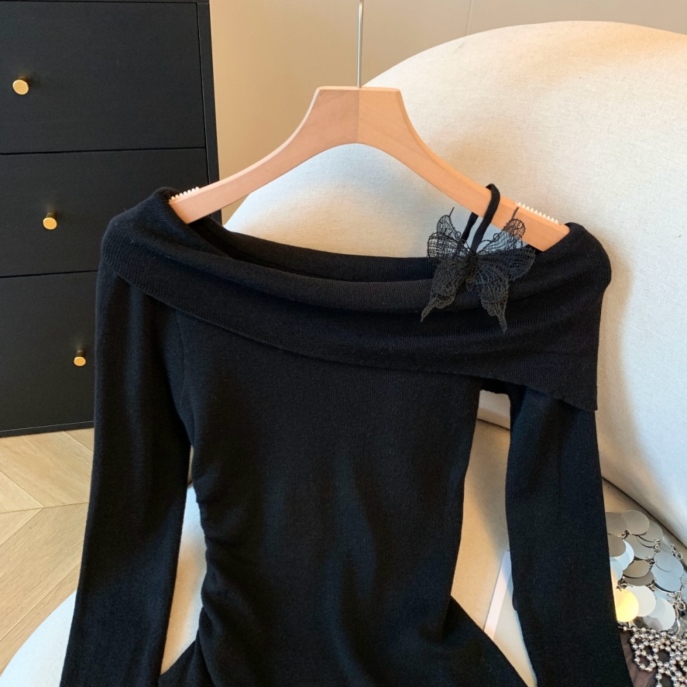 Long sleeve sloping shoulder autumn and winter tops for women
