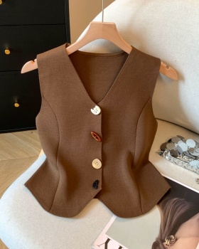 V-neck pinched waist vest unique small shirt for women