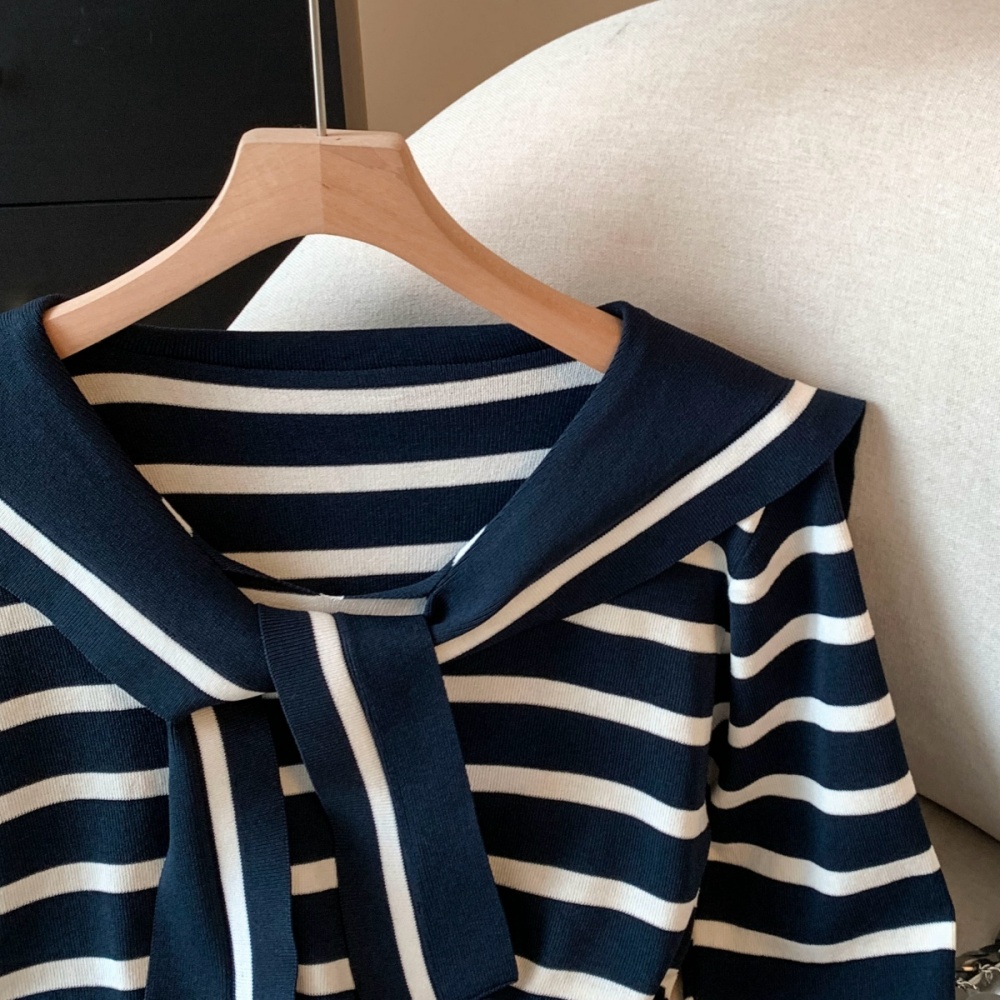 Frenum slim elasticity lapel Korean style sweater