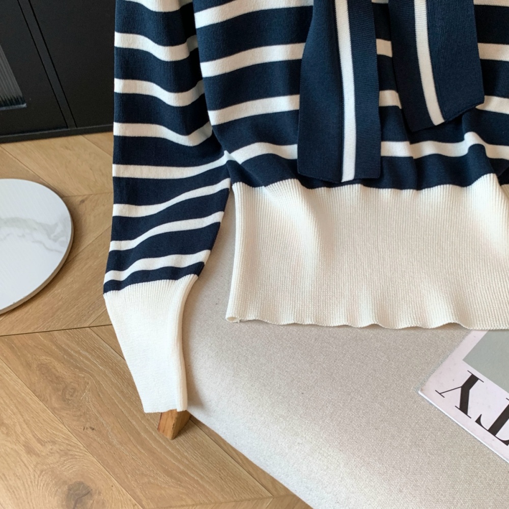 Frenum slim elasticity lapel Korean style sweater