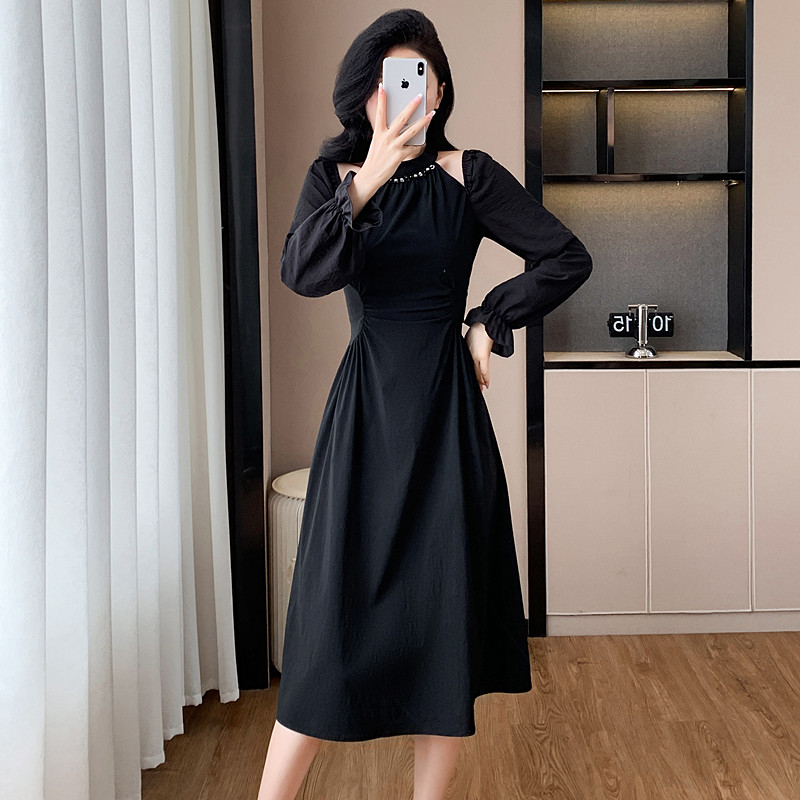Halter fold autumn temperament Hepburn style dress