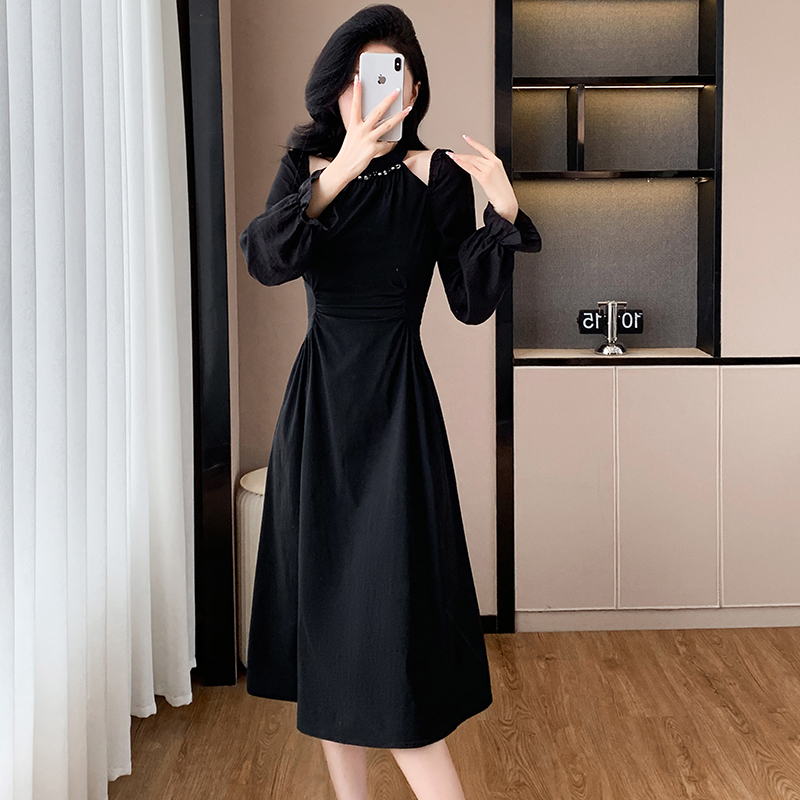 Halter fold autumn temperament Hepburn style dress