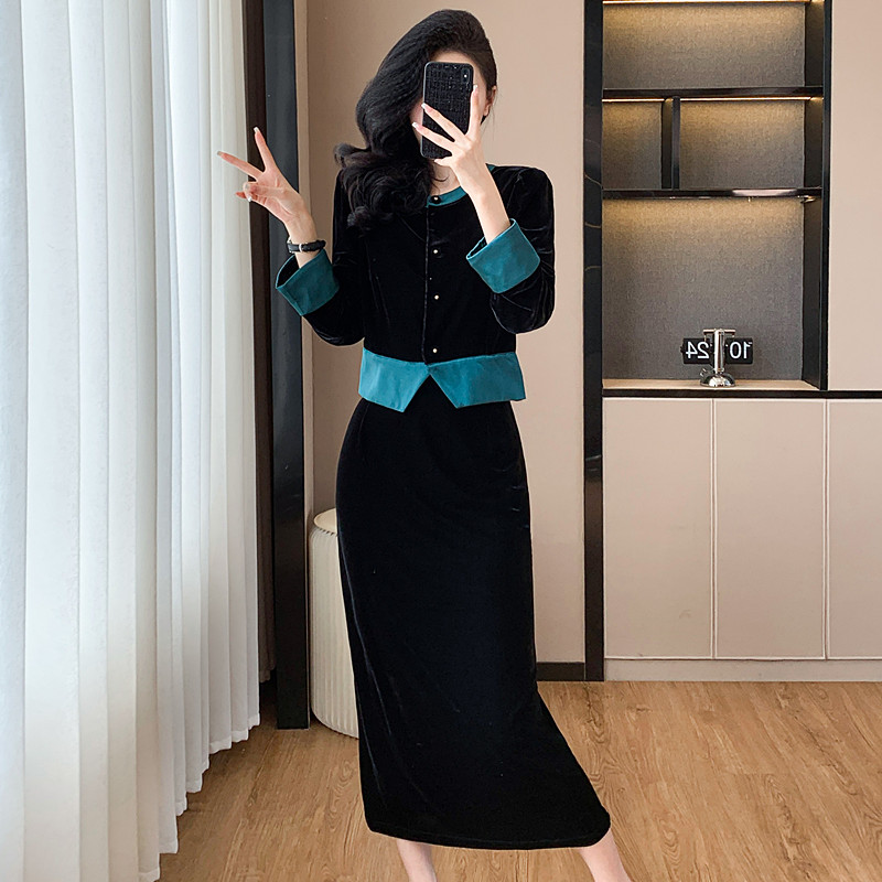 Split mixed colors small shirt chanelstyle skirt 2pcs set