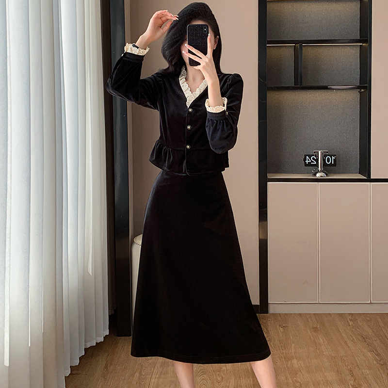 Velvet temperament skirt France style tops 2pcs set