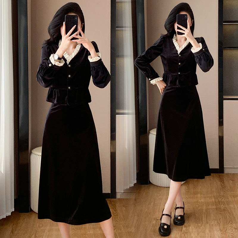 Velvet temperament skirt France style tops 2pcs set