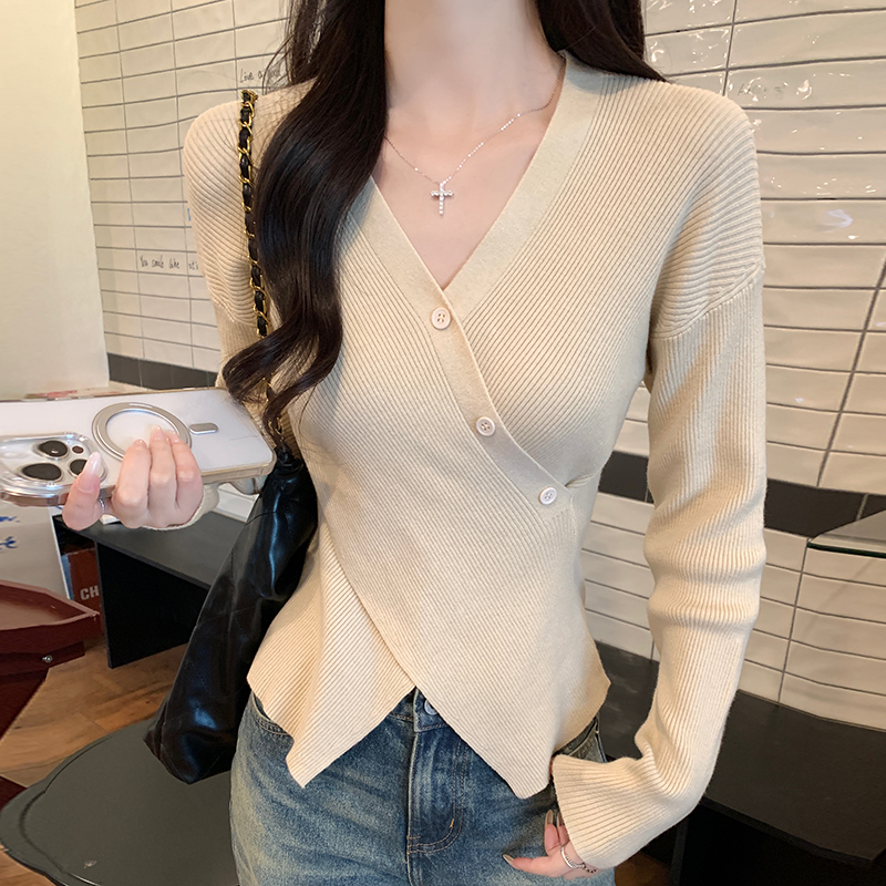 All-match temperament sweater V-neck bottoming shirt