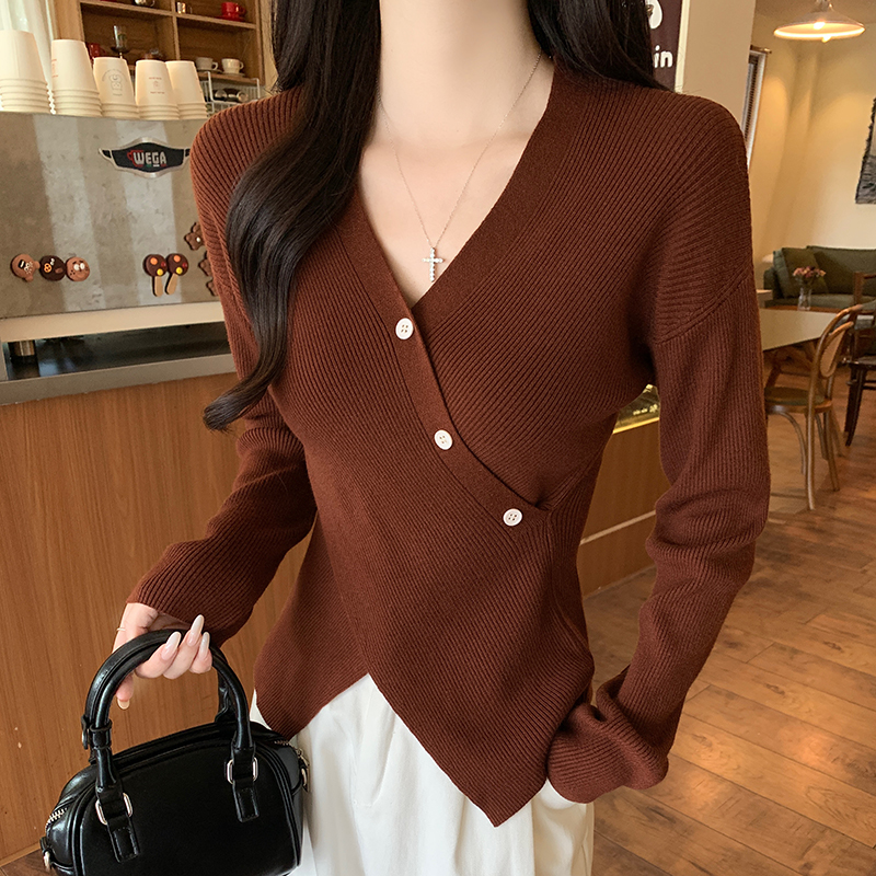All-match temperament sweater V-neck bottoming shirt