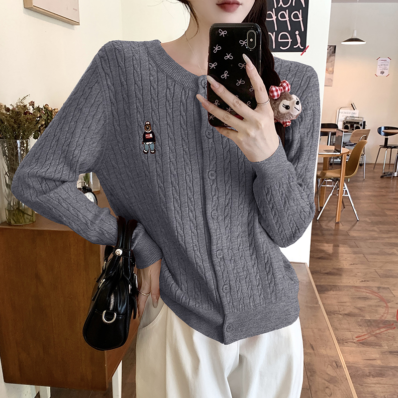Twist embroidery autumn coat simple temperament sweater