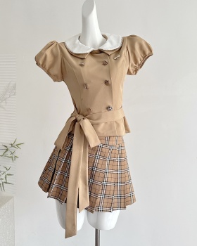 Plaid doll collar mixed colors tops pleated slim skirt a set