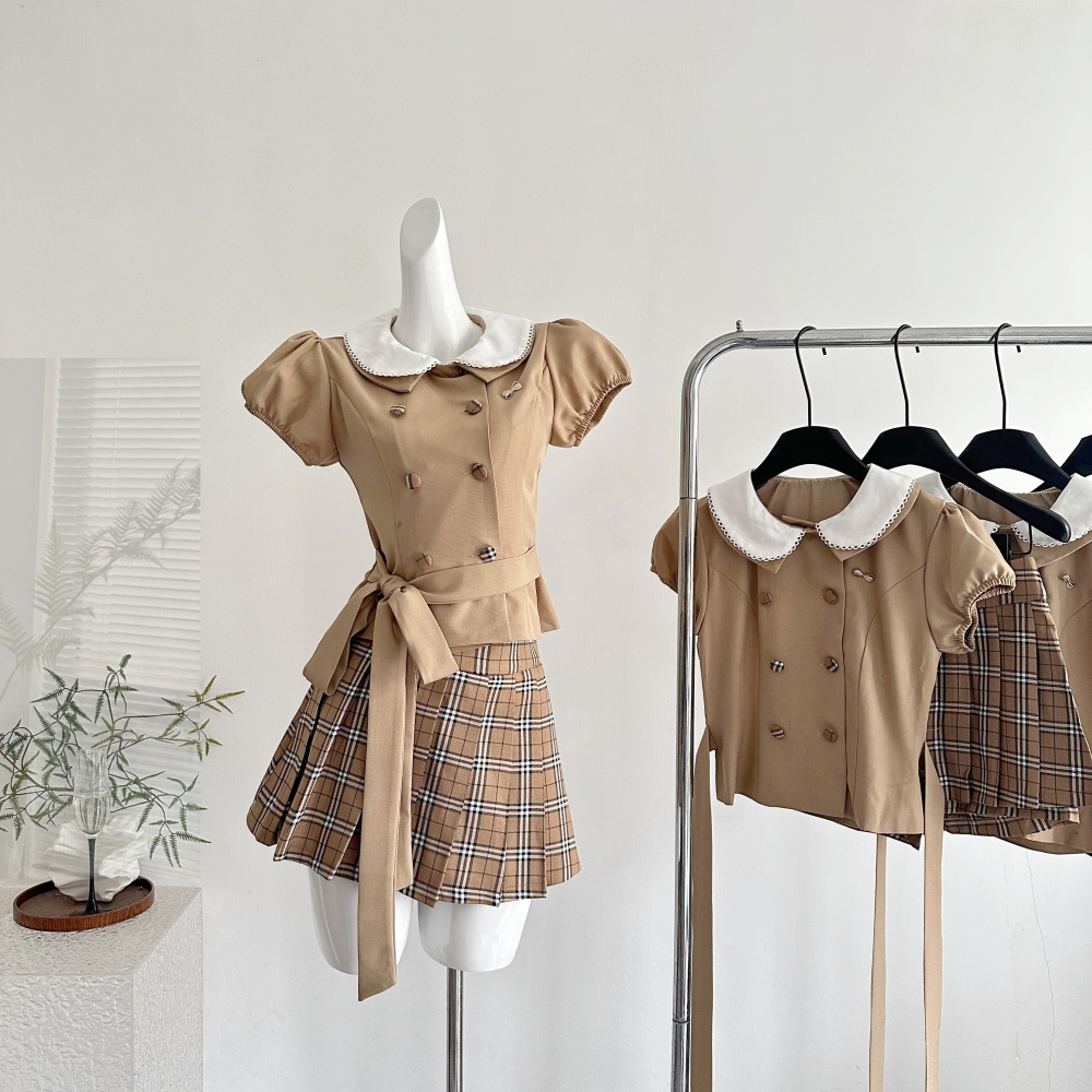 Plaid doll collar mixed colors tops pleated slim skirt a set