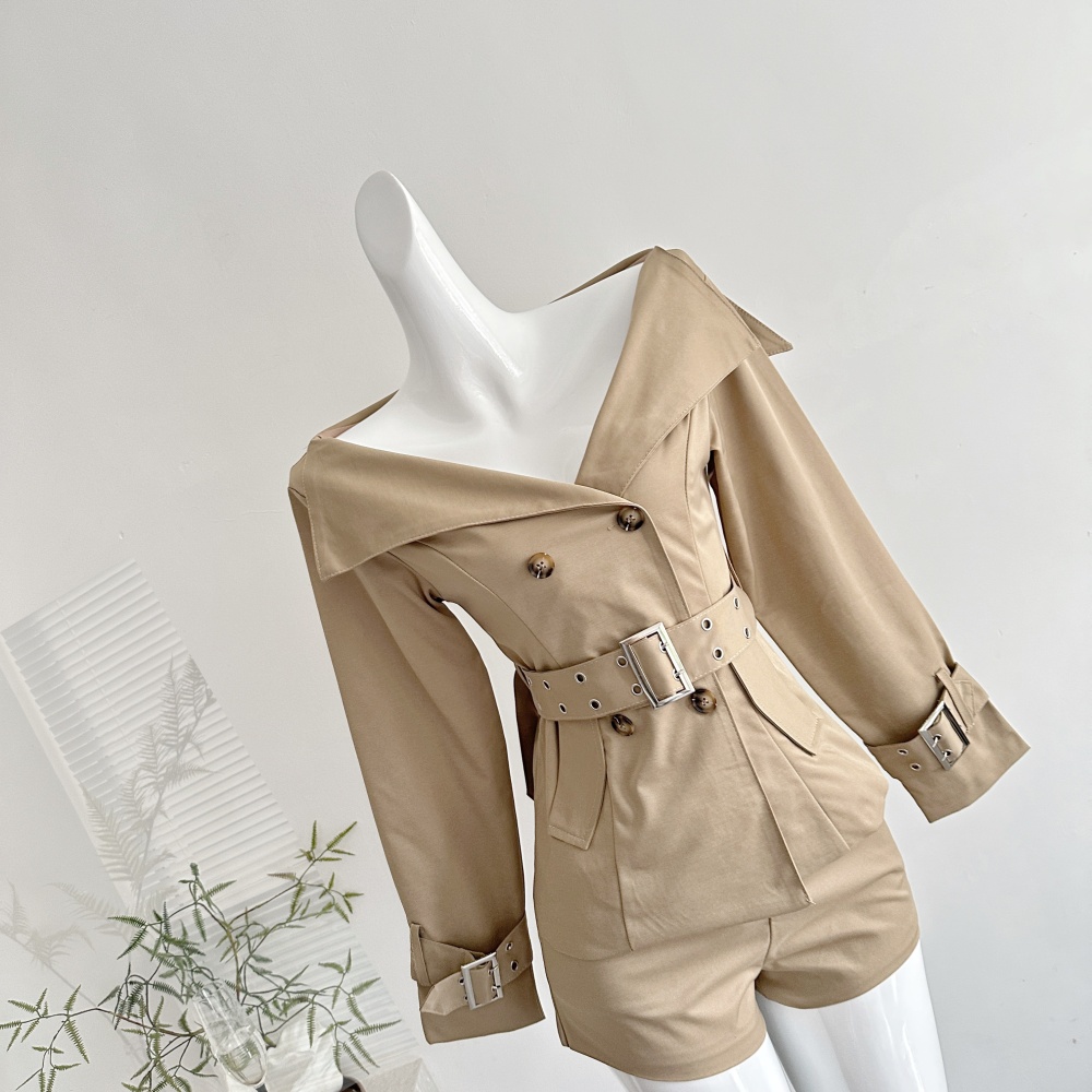 Pinched waist large lapel coat small short shorts a set