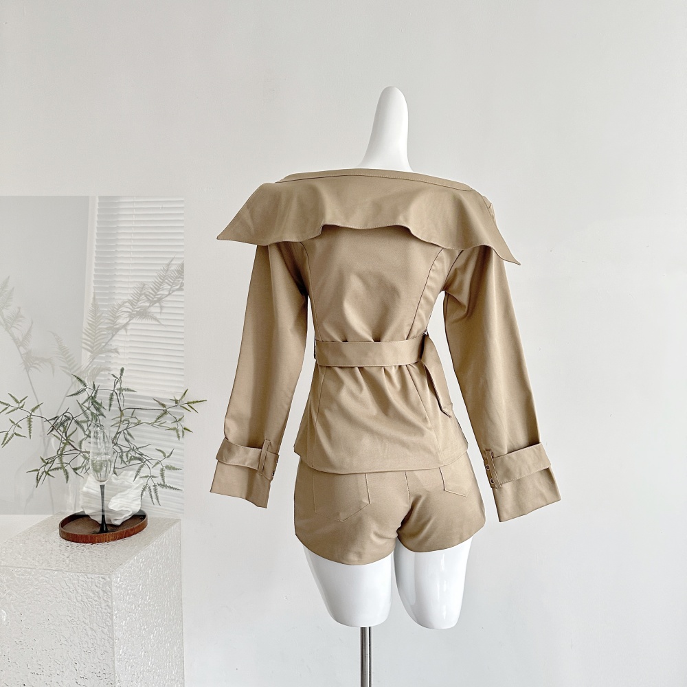 Pinched waist large lapel coat small short shorts a set