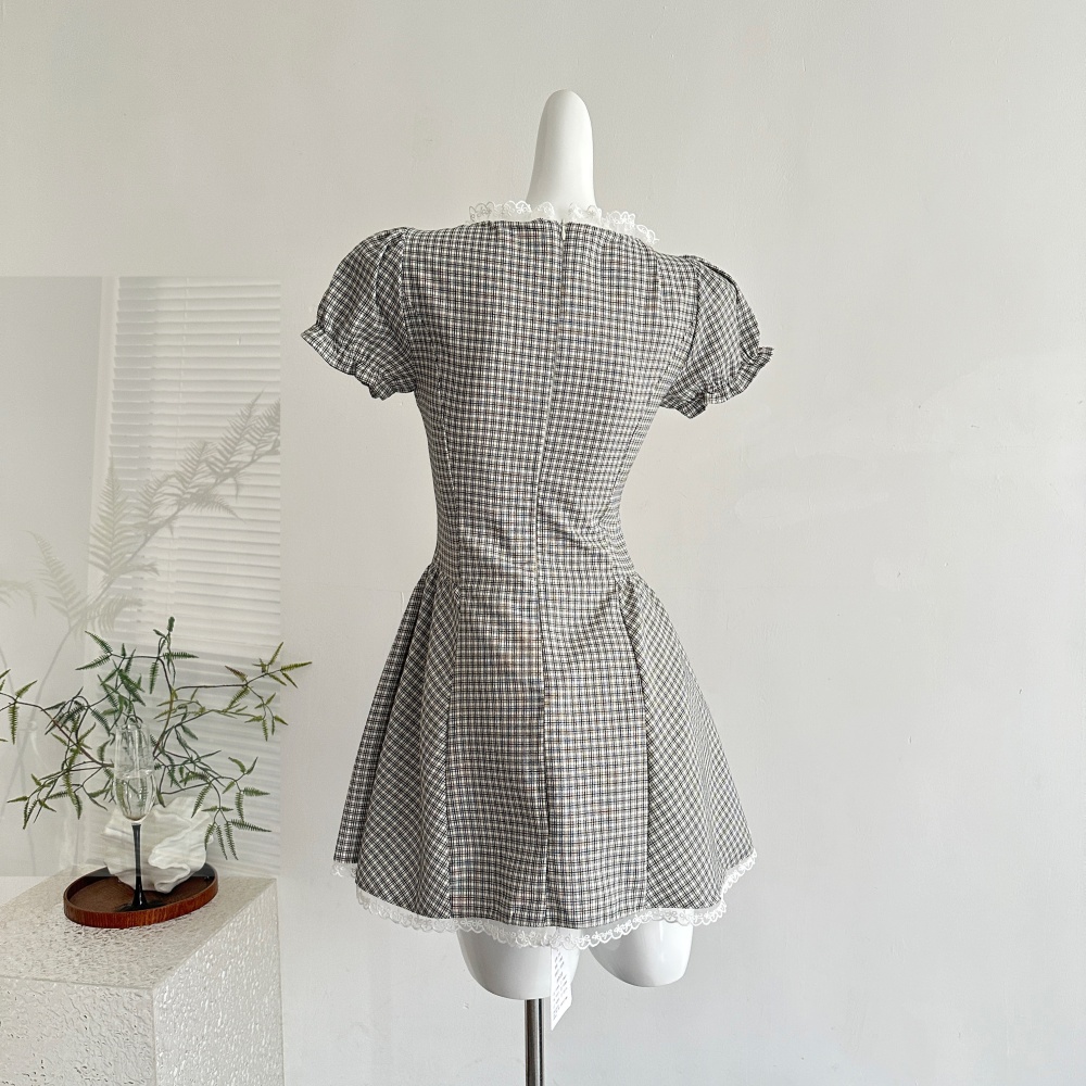 Black-white plaid T-back summer pinched waist dress