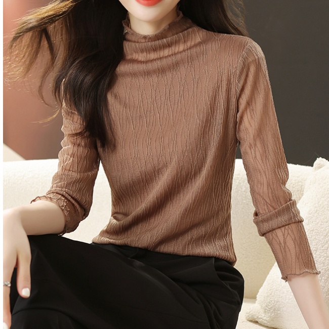 Bottoming shirt for women