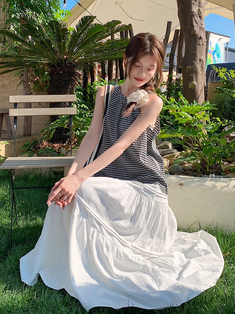 Fold splice skirt white waist long skirt for women