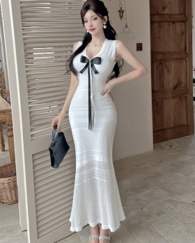 Temperament chanelstyle bow vest hollow slim V-neck dress