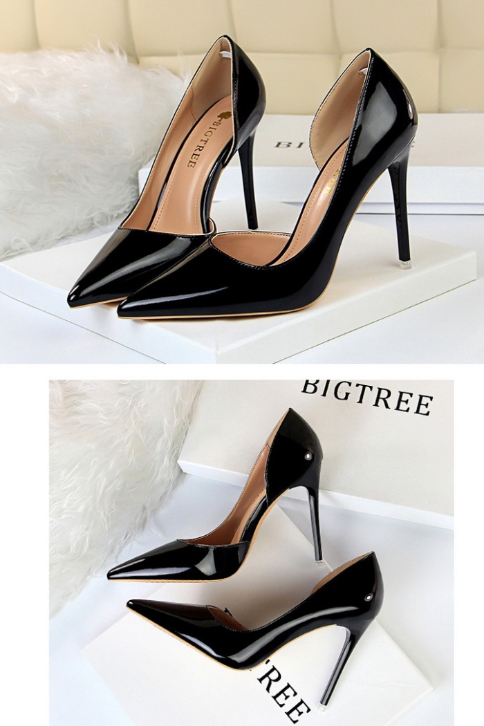 Pointed high-heeled shoes low high-heeled shoes