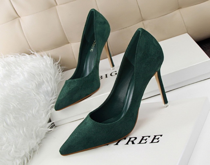 Simple fine-root sexy pointed profession shoes for women
