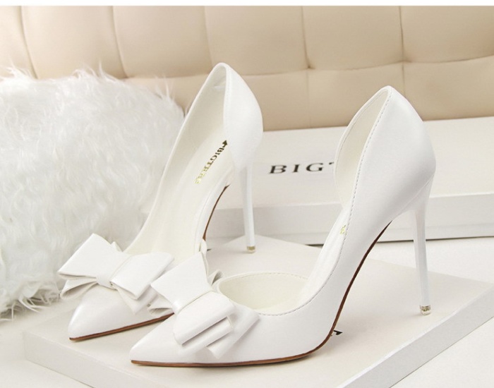 Fine-root Korean style shoes hollow high-heeled shoes