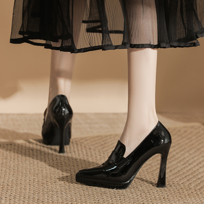 Pointed fine-root shoes autumn high-heeled shoes