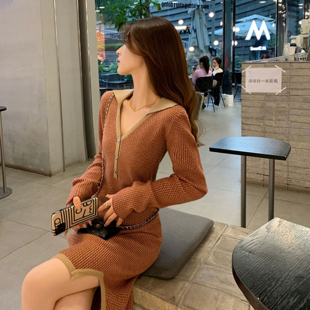 Long sleeve chanelstyle knitted dress for women
