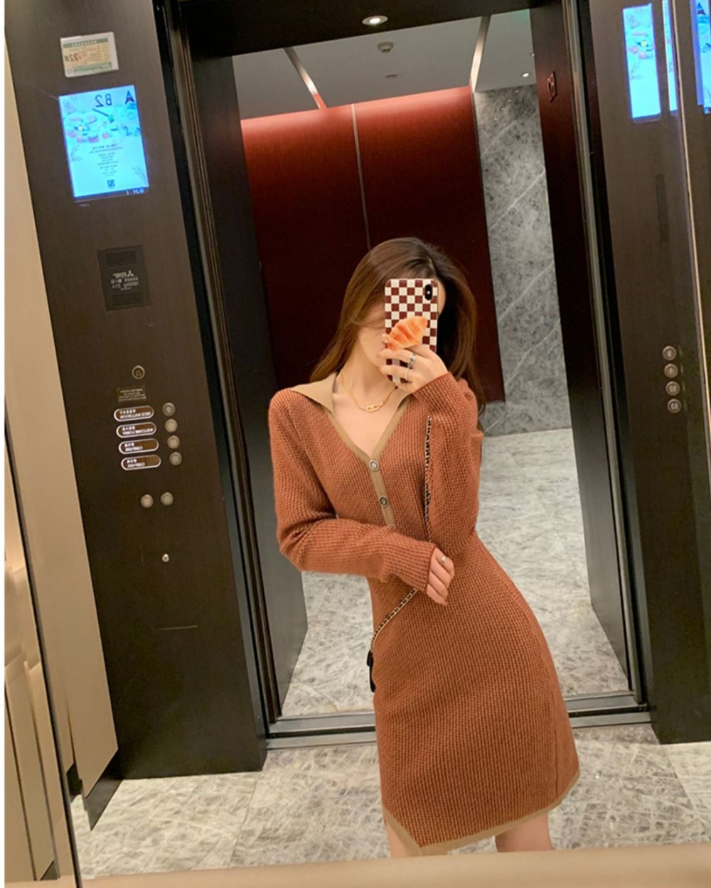 Long sleeve chanelstyle knitted dress for women