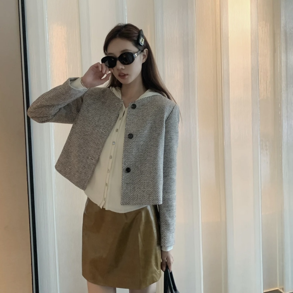Stripe round neck chanelstyle coat retro loose short tops