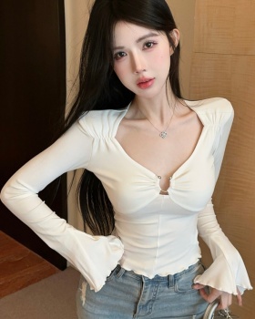 Pinched waist bottoming shirt inside the ride tops for women