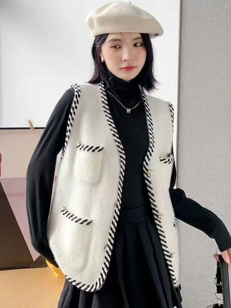 Chanelstyle sweater autumn and winter cardigan for women