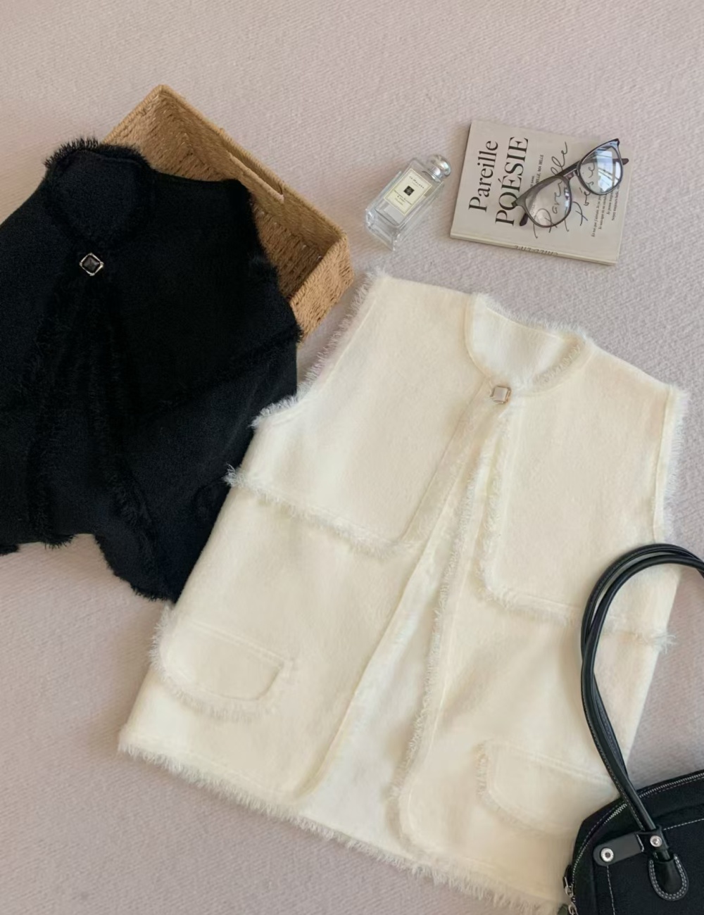 Ladies knitted coat outside the ride loose sweater