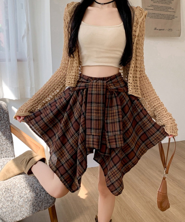 Anti emptied irregular short skirt woolen skirt
