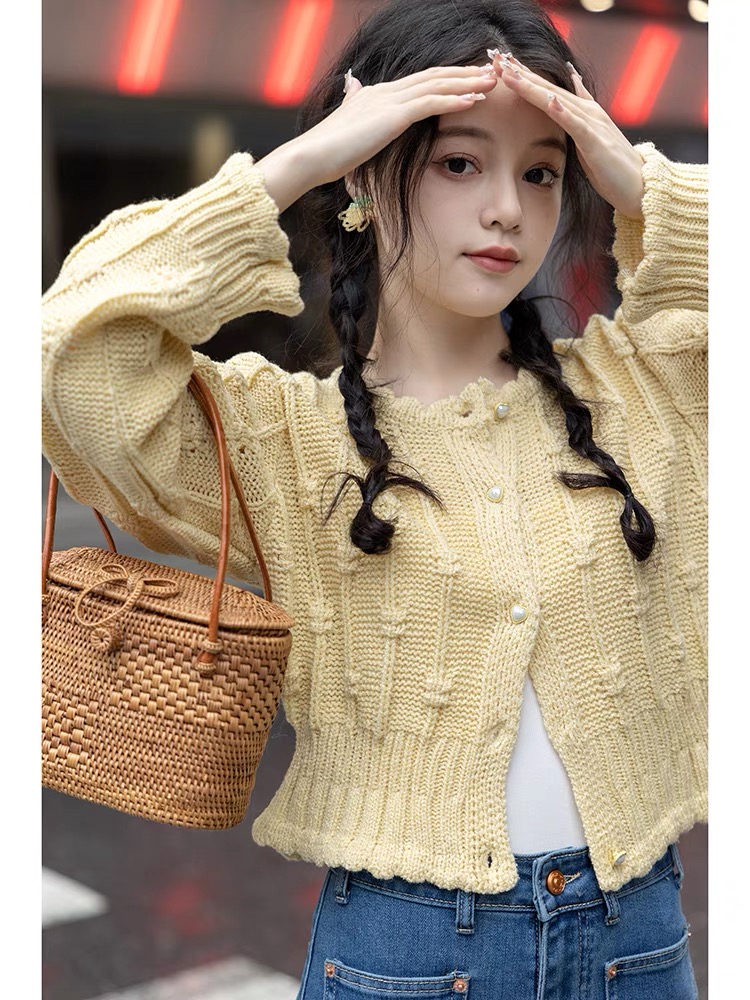 Short unique niche tops knitted spring coat for women