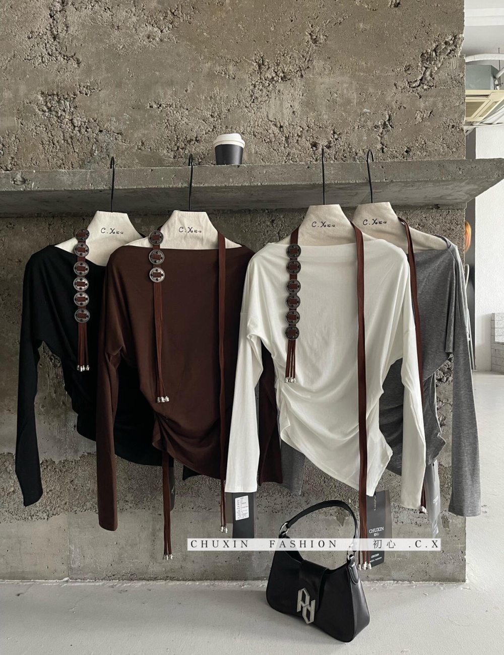 Irregular flat shoulder skirt Casual T-shirt a set
