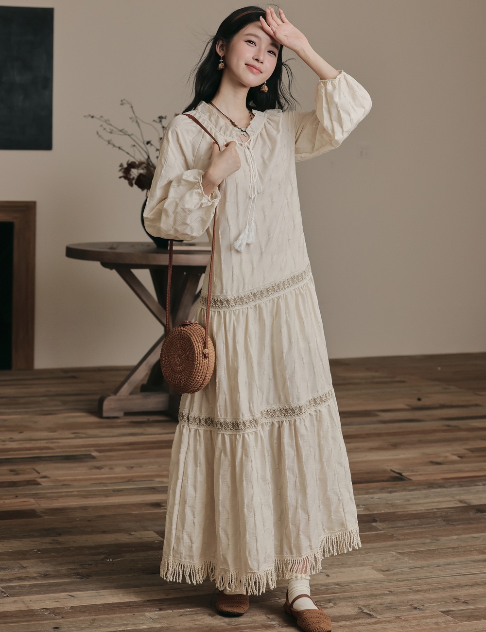 Retro art apricot long sleeve frenum dress