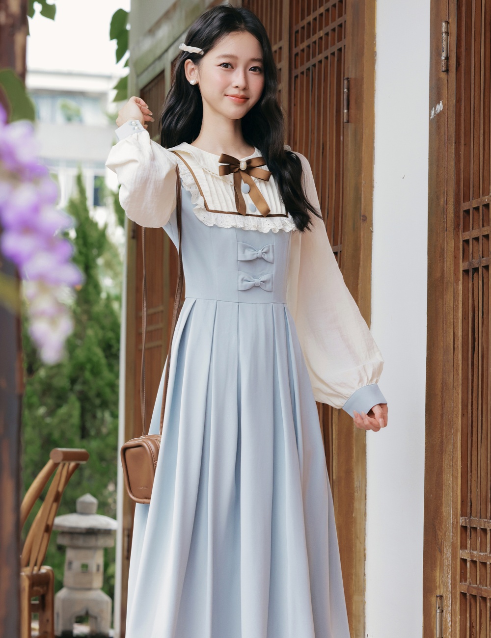 Sweet long sleeve show young court style dress