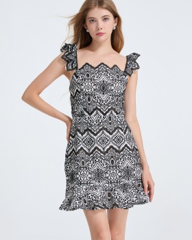 High waist embroidery boats sleeve slim sling hollow dress