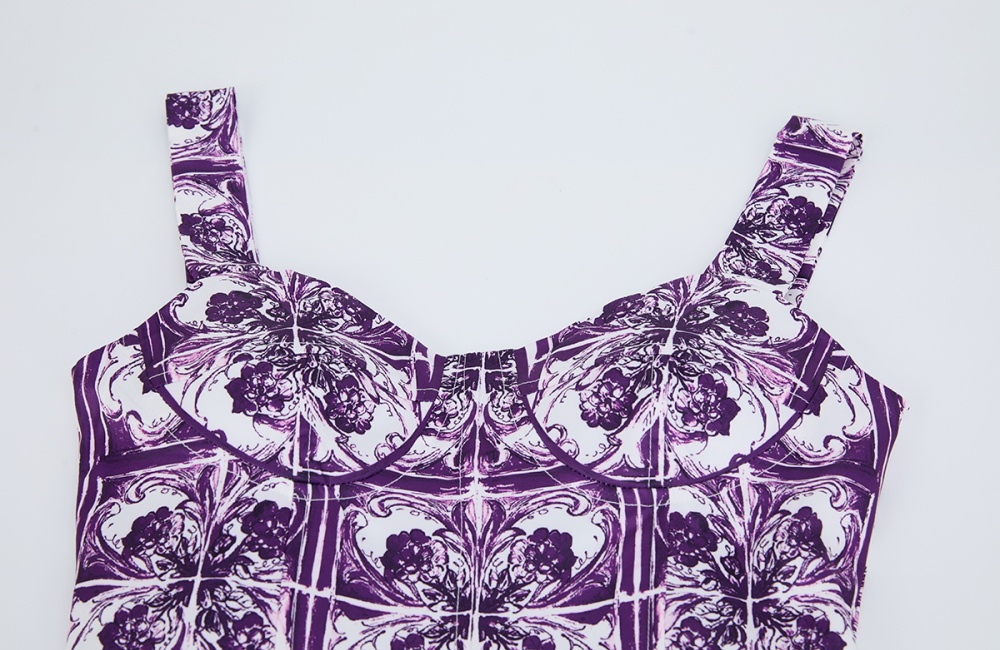 Blue and white porcelain stereoscopic wrapped chest dress