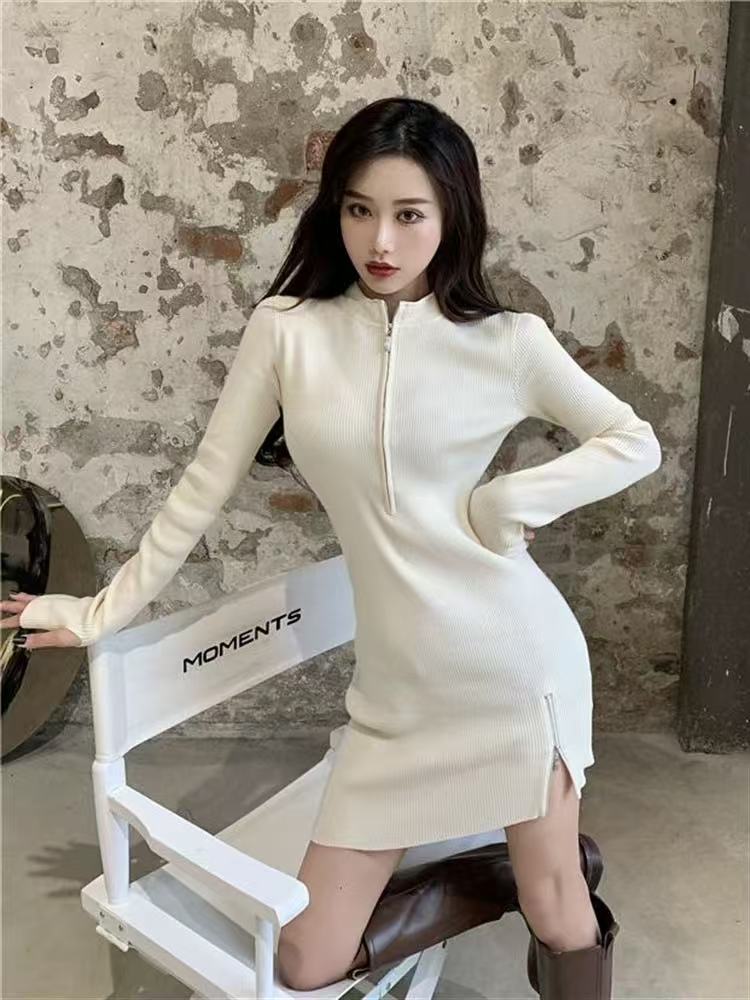 Niche package hip slim knitted zip dress