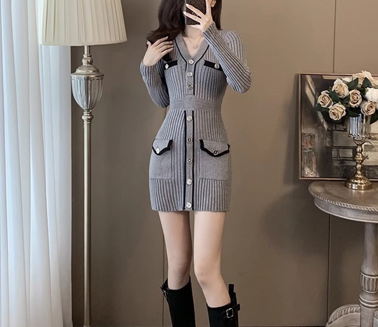V-neck autumn and winter chanelstyle knitted slim dress