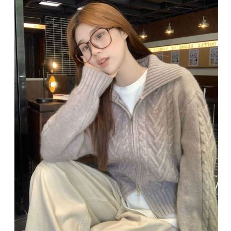 Thick knitted coat twist cardigan for women