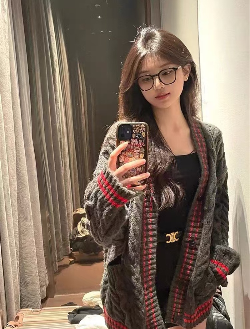 Knitted autumn and winter sweater twist long coat for women