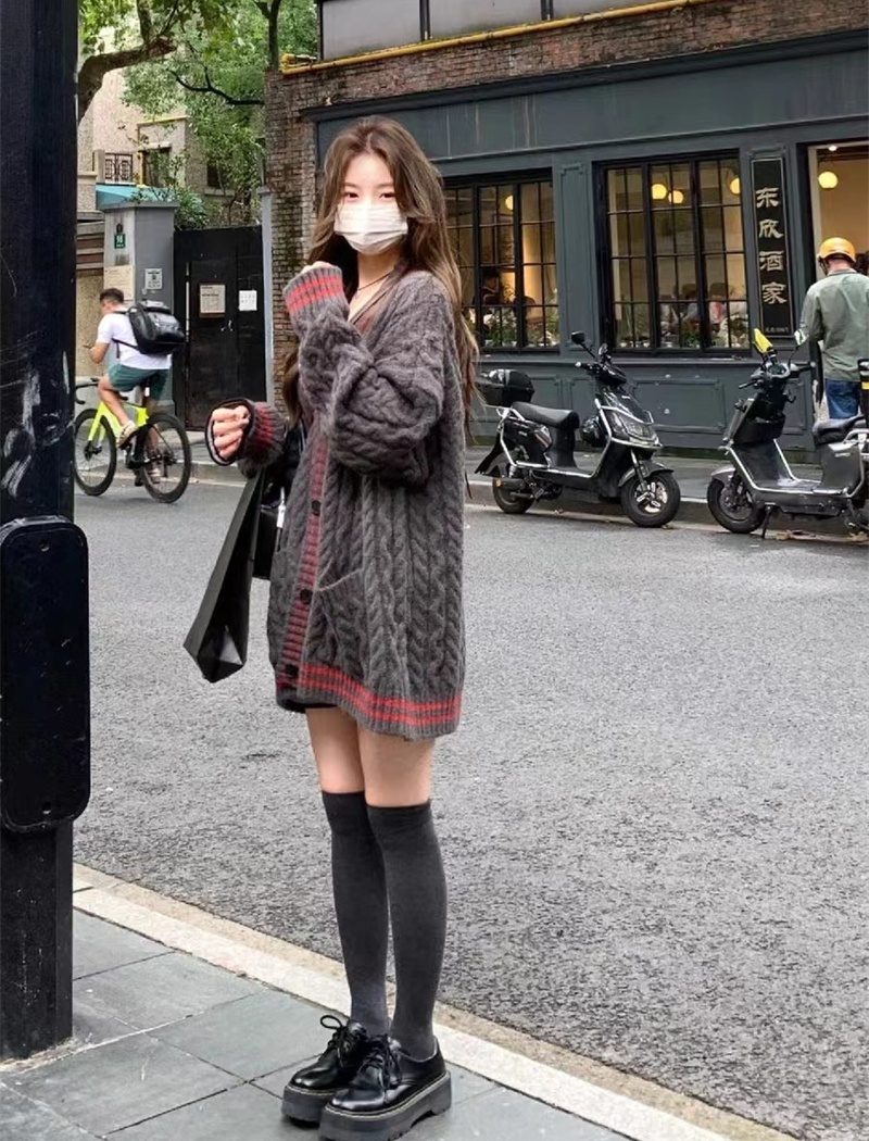 Knitted autumn and winter sweater twist long coat for women