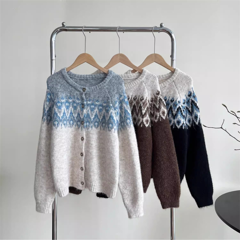 Single-breasted mixed colors sweater Korean style coat for women