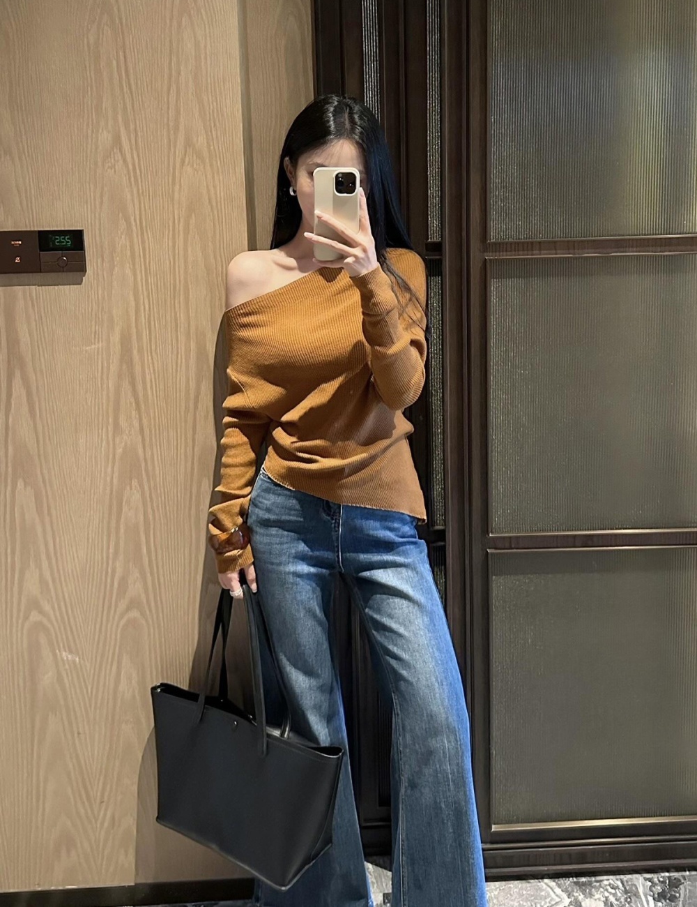 Spring and autumn sweater thin tops