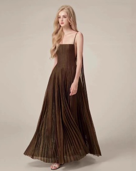 Niche pleated temperament dress sling sleeveless long dress